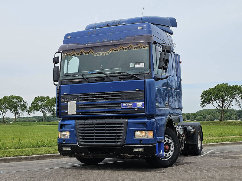 DAF XF 95.380 EURO 3 MANUAL - Тягач: фото 1 DAF XF 95.380 EURO 3 MANUAL - Тягач: фото 1