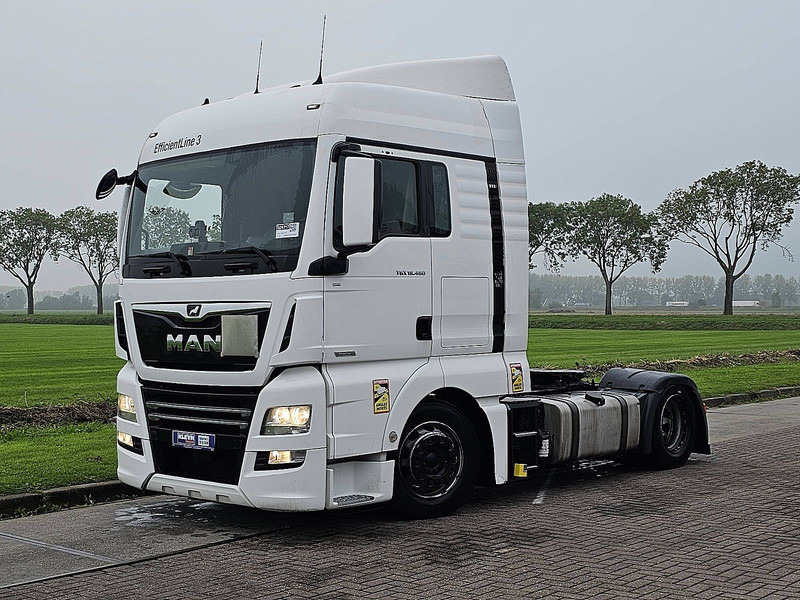 MAN 18.460 TGX XLX LLS-U 2X TANK - Тягач: фото 2 MAN 18.460 TGX XLX LLS-U 2X TANK - Тягач: фото 2