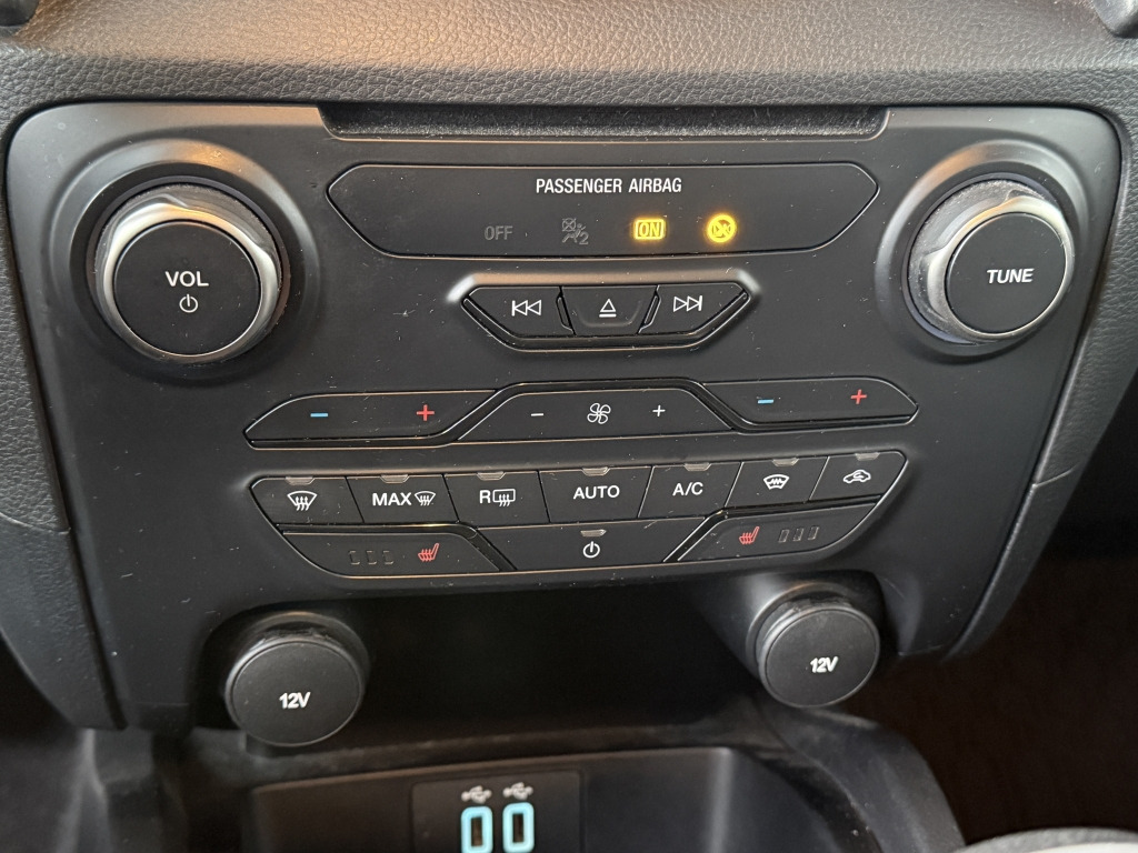 Ford Ranger 2.0L Ecoblue Raptor DoKa 4x4 Standheizung - Малотоннажный бортовой грузовик, Грузопассажирский фургон: фото 3 Ford Ranger 2.0L Ecoblue Raptor DoKa 4x4 Standheizung - Малотоннажный бортовой грузовик, Грузопассажирский фургон: фото 3