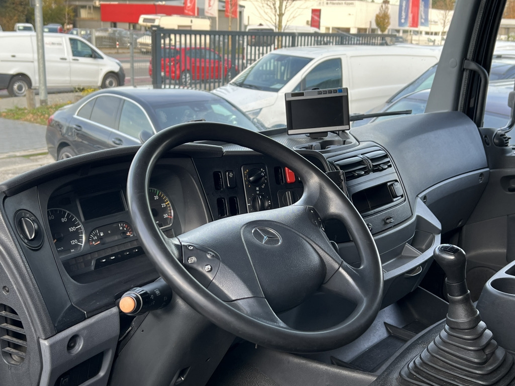 Mercedes-Benz Axor 1833 7m Koffer 2x Schwenkwand LBW Or.382'km - Грузовик для перевозки напитков: фото 4 Mercedes-Benz Axor 1833 7m Koffer 2x Schwenkwand LBW Or.382'km - Грузовик для перевозки напитков: фото 4