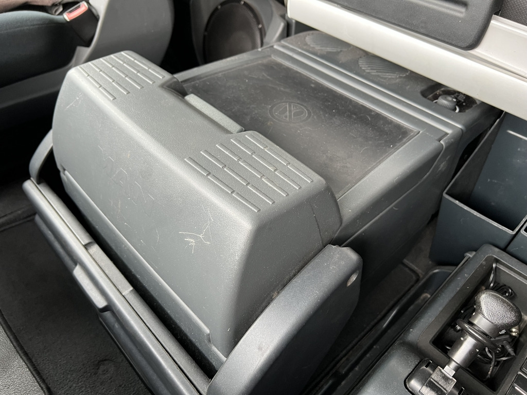 MAN TGX 18.500 ComfortShift Standklima NAVI 2x PTO - Тягач: фото 2 MAN TGX 18.500 ComfortShift Standklima NAVI 2x PTO - Тягач: фото 2