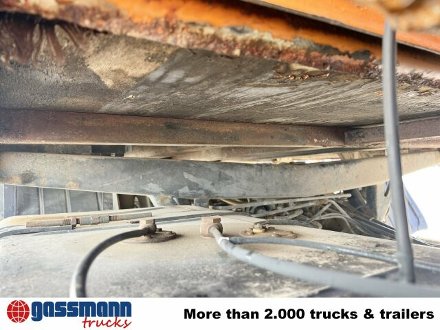 Unimog U84 406 4x4, Kommunalhydraulik, Zapfwelle vorn & - Коммунальная/ Специальная техника: фото 3 Unimog U84 406 4x4, Kommunalhydraulik, Zapfwelle vorn & - Коммунальная/ Специальная техника: фото 3