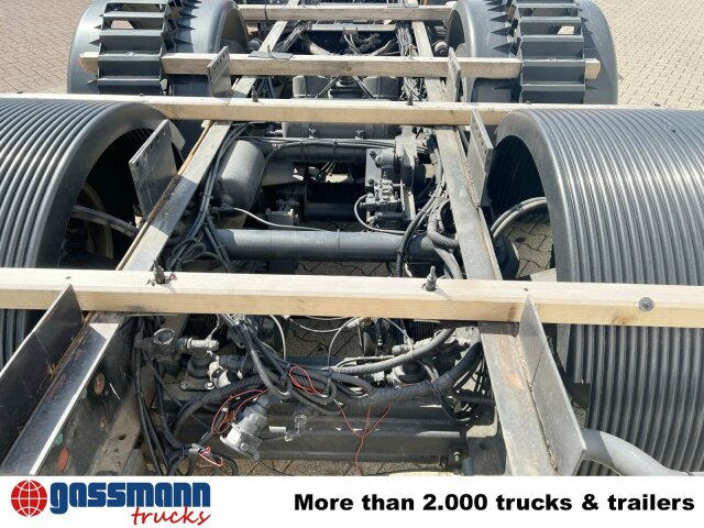 MAN 25/18.284 6x2-4 LL, Retarder, Lenkachse - Грузовик-шасси: фото 4 MAN 25/18.284 6x2-4 LL, Retarder, Lenkachse - Грузовик-шасси: фото 4