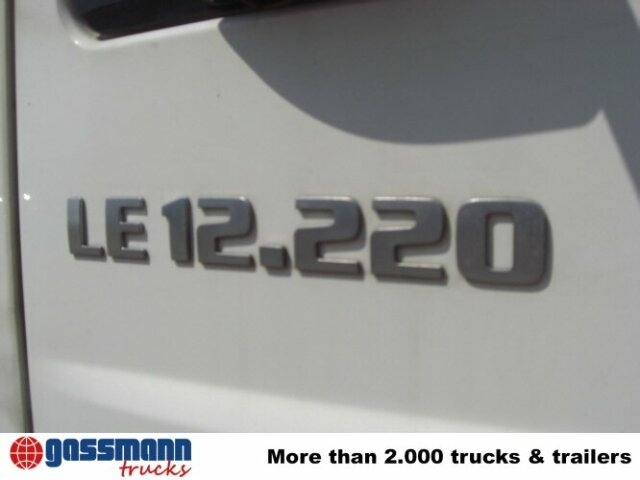 MAN LE 12.220 BL 4x2, Ersatzteilträger! - Грузовик-шасси: фото 4 MAN LE 12.220 BL 4x2, Ersatzteilträger! - Грузовик-шасси: фото 4
