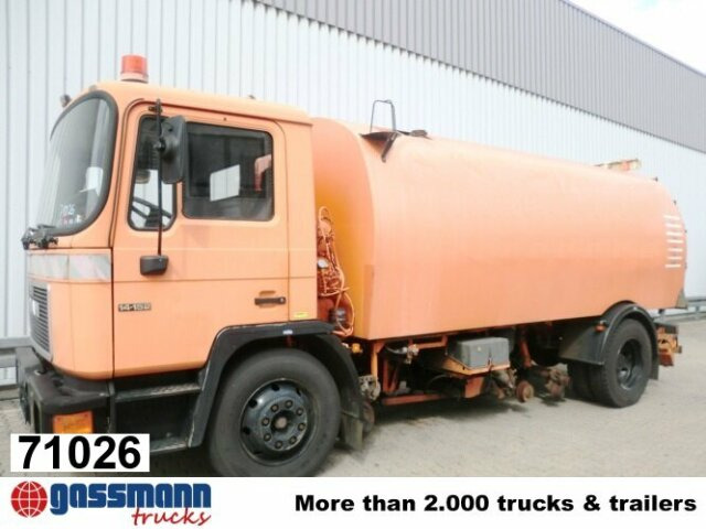 MAN M03 14.152 4x2, Schienenkehrmaschine - Подметально-уборочная машина: фото 1 MAN M03 14.152 4x2, Schienenkehrmaschine - Подметально-уборочная машина: фото 1