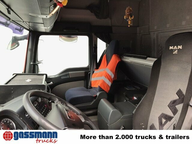 MAN TGA 26.440 6x2-2BL - Грузовик-шасси: фото 4 MAN TGA 26.440 6x2-2BL - Грузовик-шасси: фото 4