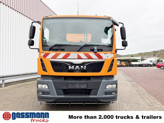 Подметально-уборочная машина MAN TGM 18.250 4X2 BB, Kehrmaschine Brock SL200/2: фото 9