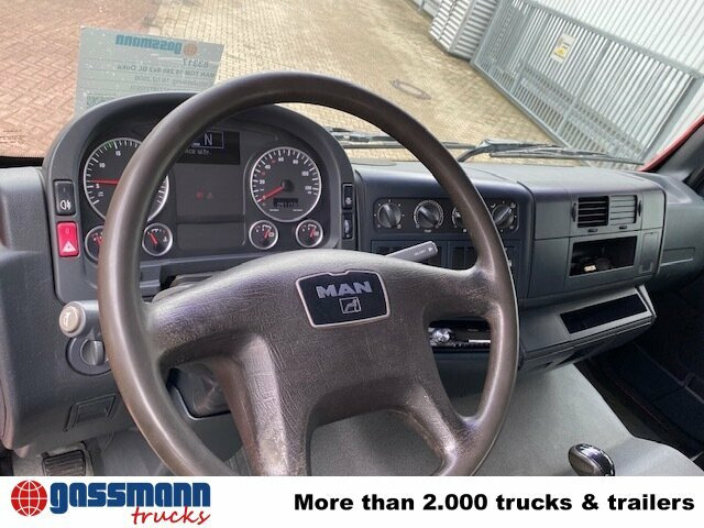 MAN TGM 18.280 4x2 BL Doka - Крюковой мультилифт: фото 3 MAN TGM 18.280 4x2 BL Doka - Крюковой мультилифт: фото 3