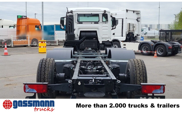 MAN TGS 35.470 8x4-4 BL, Lenk-/Liftachse, Navi, - Грузовик-шасси: фото 3 MAN TGS 35.470 8x4-4 BL, Lenk-/Liftachse, Navi, - Грузовик-шасси: фото 3