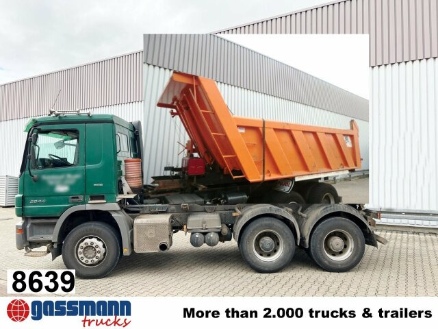 Mercedes-Benz Actros 2644/48 K 6x4, Stahlmulde ca. 14m³ - Грузовик-шасси: фото 1 Mercedes-Benz Actros 2644/48 K 6x4, Stahlmulde ca. 14m³ - Грузовик-шасси: фото 1