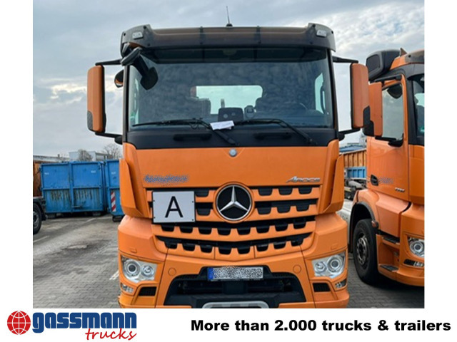 Mercedes-Benz Arocs 2552 L 6x2, Lenk-/Liftachse - Крюковой мультилифт: фото 2 Mercedes-Benz Arocs 2552 L 6x2, Lenk-/Liftachse - Крюковой мультилифт: фото 2
