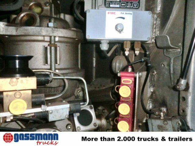 Mercedes-Benz SK 1824 L 4x2, Esterer Tankaufbau ca. 13.100l, 2 - Грузовик-цистерна: фото 3 Mercedes-Benz SK 1824 L 4x2, Esterer Tankaufbau ca. 13.100l, 2 - Грузовик-цистерна: фото 3