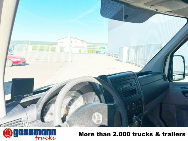 Mercedes-Benz Sprinter 209 CDI 4x2 Doka - Малотоннажный бортовой грузовик, Грузопассажирский фургон: фото 2 Mercedes-Benz Sprinter 209 CDI 4x2 Doka - Малотоннажный бортовой грузовик, Грузопассажирский фургон: фото 2