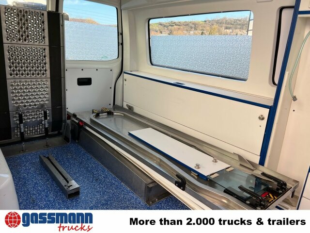 Машина скорой помощи Volkswagen T5 2.5 TDI 4x2, Krankenwagen: фото 11