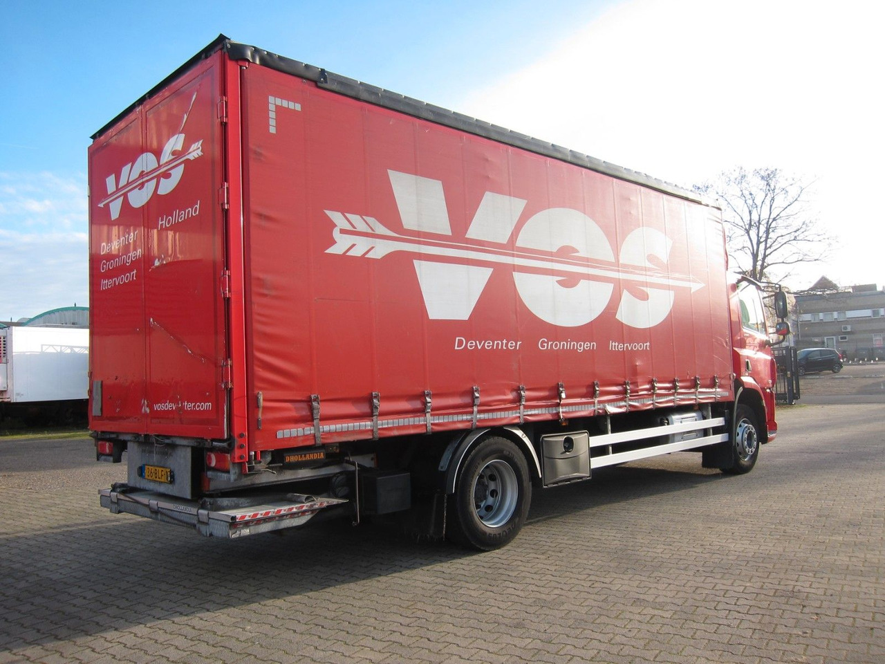 DAF CF 230 19T Schiebeplane LBW Portalturen - Тентованный грузовик: фото 3 DAF CF 230 19T Schiebeplane LBW Portalturen - Тентованный грузовик: фото 3