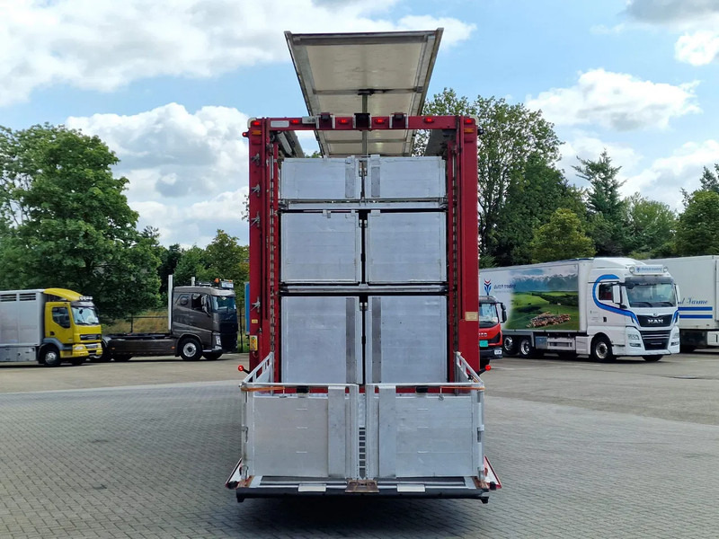 Berdex Scania R450 + 3 deck livestock - Water &Ventilation - Loadlift - - Полуприцеп для перевозки животных: фото 5 Berdex Scania R450 + 3 deck livestock - Water &Ventilation - Loadlift - - Полуприцеп для перевозки животных: фото 5