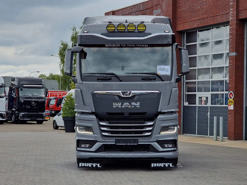 MAN TGX 26.540 6x2/4 - New - Retarder - PTO - Custom exterior - Chassis cover - NEW - Тягач: фото 2 MAN TGX 26.540 6x2/4 - New - Retarder - PTO - Custom exterior - Chassis cover - NEW - Тягач: фото 2