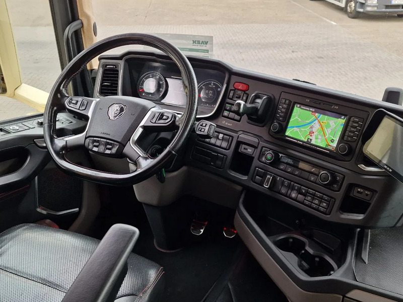 Тягач Scania R580 V8 NGS Highline 6x2 - PTO/Hydraulic - 2.95 WB - Retarder - Night clima - Custom interior: фото 11