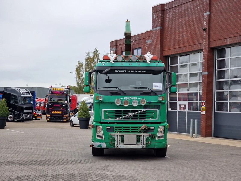 Volvo FH 13.440 6x2*4 - HIAB Hooklift 17T - Euro 5 - I shift - Steering axle - Крюковой мультилифт: фото 2 Volvo FH 13.440 6x2*4 - HIAB Hooklift 17T - Euro 5 - I shift - Steering axle - Крюковой мультилифт: фото 2