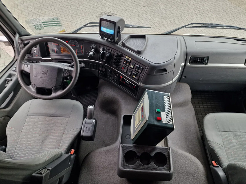 Volvo FM 380 6x2 - 2/3 stock Berdex Livestock - 54M3 - Weighbridge - I shift в лизинг Volvo FM 380 6x2 - 2/3 stock Berdex Livestock - 54M3 - Weighbridge - I shift: фото 12