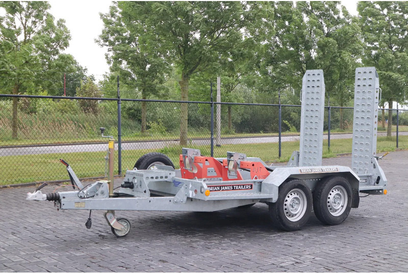 Brian James DIGGER PLANT 2700 KG | TANDEM AXLE | MACHINE TRANSPORT - Прицеп бортовой/ Платформа: фото 2 Brian James DIGGER PLANT 2700 KG | TANDEM AXLE | MACHINE TRANSPORT - Прицеп бортовой/ Платформа: фото 2