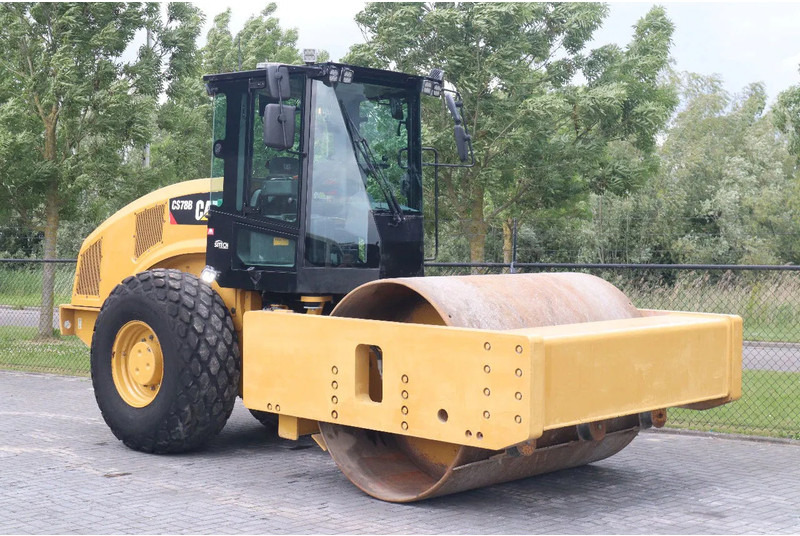 Caterpillar CS78B | TRIMBLE GPS | GOOD CONDITION - Каток: фото 5 Caterpillar CS78B | TRIMBLE GPS | GOOD CONDITION - Каток: фото 5