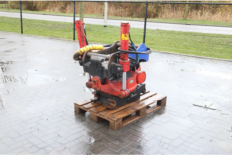 INDEXATOR ROTOTILT RT80 | TILTROTATOR | S70 - Тилтротатор для Строительной техники: фото 1 INDEXATOR ROTOTILT RT80 | TILTROTATOR | S70 - Тилтротатор для Строительной техники: фото 1