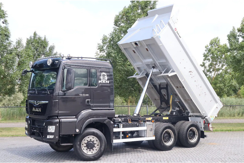 MAN TGS 26.500 | 6X6 | HYDRODRIVE | RETARDER | BIG AXLES | EURO 6 - Самосвал: фото 1 MAN TGS 26.500 | 6X6 | HYDRODRIVE | RETARDER | BIG AXLES | EURO 6 - Самосвал: фото 1
