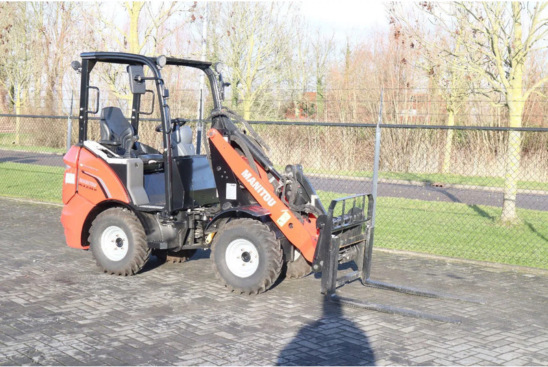Manitou MLA 2-25 H | FORKS | QUICK COUPLER | NEW UNUSED - Колёсный погрузчик: фото 5 Manitou MLA 2-25 H | FORKS | QUICK COUPLER | NEW UNUSED - Колёсный погрузчик: фото 5