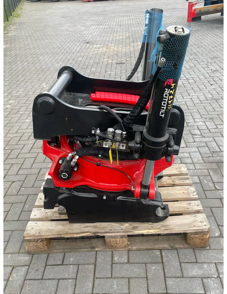 ROTOTILT R8 | S80 | FULL SET | JOYSTICKS | NEW / UNUSED | ICS | LHV | ILS | SC - Тилтротатор для Строительной техники: фото 4 ROTOTILT R8 | S80 | FULL SET | JOYSTICKS | NEW / UNUSED | ICS | LHV | ILS | SC - Тилтротатор для Строительной техники: фото 4