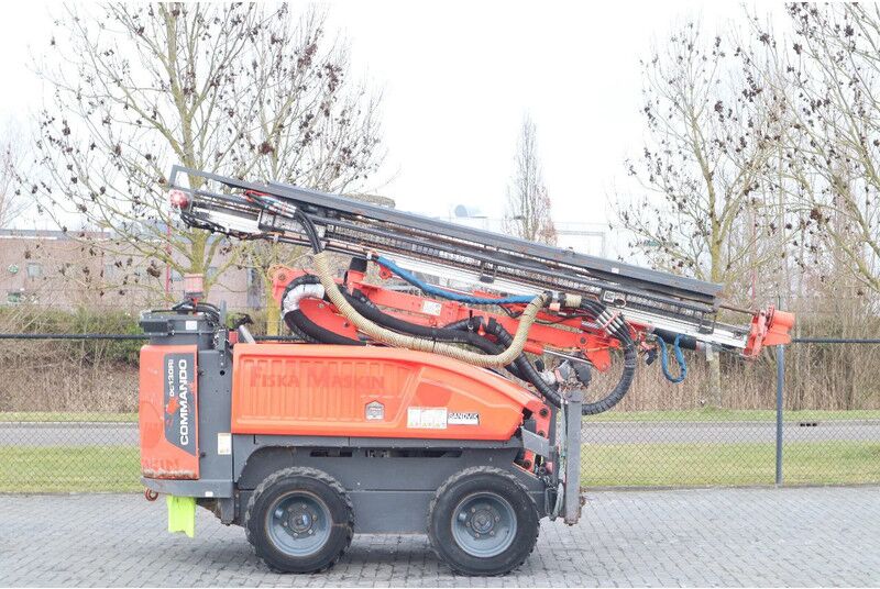 Sandvik COMMANDO DC130 Ri | SURFACE DRILLING RIG | REMOTE - Буровая машина: фото 4 Sandvik COMMANDO DC130 Ri | SURFACE DRILLING RIG | REMOTE - Буровая машина: фото 4