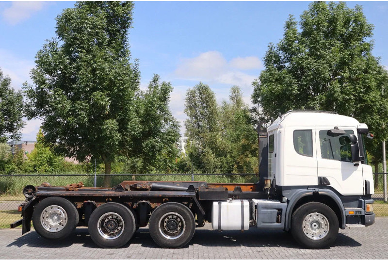 Scania P124-420 | 8X4 | HOOKLIFT | MANUAL | BIG AXLES | EURO 3 - Крюковой мультилифт: фото 4 Scania P124-420 | 8X4 | HOOKLIFT | MANUAL | BIG AXLES | EURO 3 - Крюковой мультилифт: фото 4