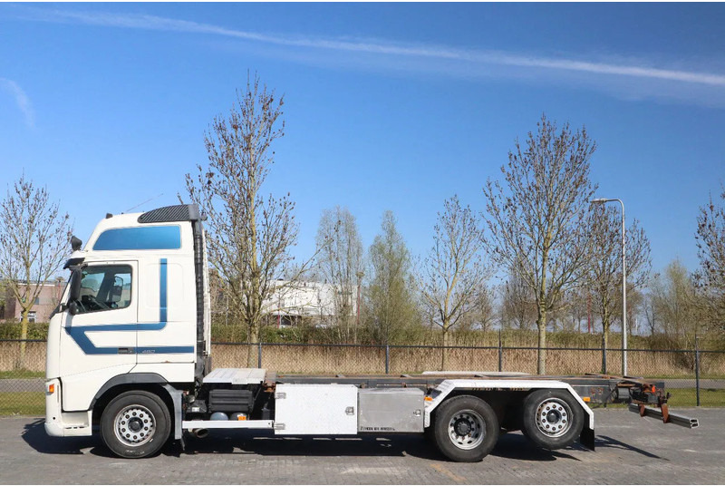 Грузовик-шасси Volvo FH 460 | 6X2 | MANUAL | BDF | RETARDER | EURO 3: фото 8