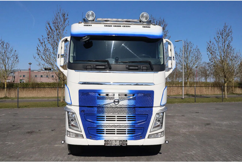 Volvo FH 540 | 8X4 | TANDEMLIFT | RETARDER | BIG AXLES | EURO 6 - Самосвал: фото 2 Volvo FH 540 | 8X4 | TANDEMLIFT | RETARDER | BIG AXLES | EURO 6 - Самосвал: фото 2