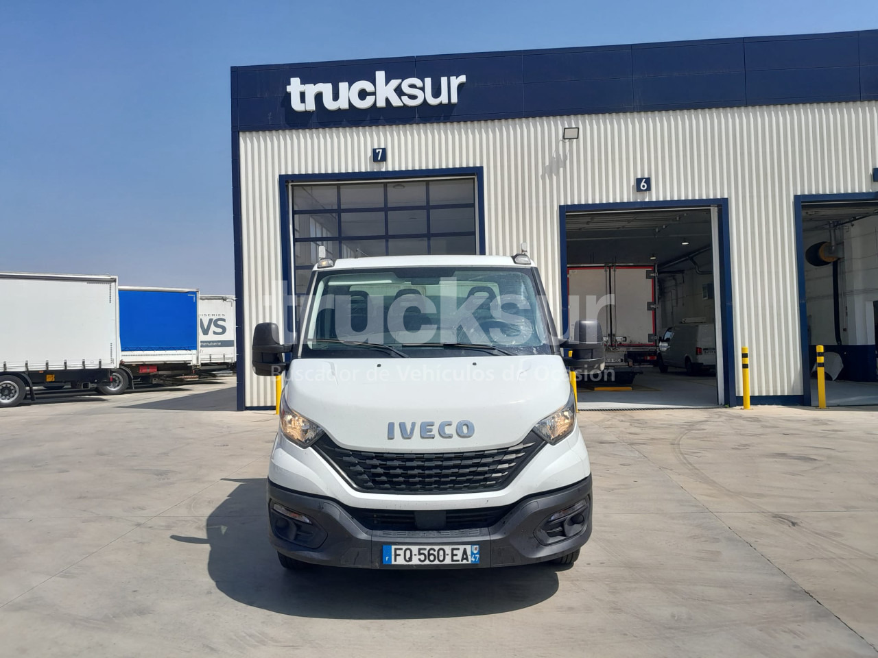 IVECO 35C14 - Самосвальный прицеп: фото 1 IVECO 35C14 - Самосвальный прицеп: фото 1