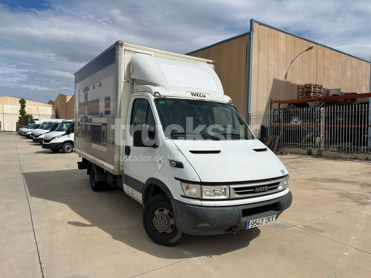 IVECO DAILY 35C14 - Малотоннажный фургон: фото 2 IVECO DAILY 35C14 - Малотоннажный фургон: фото 2