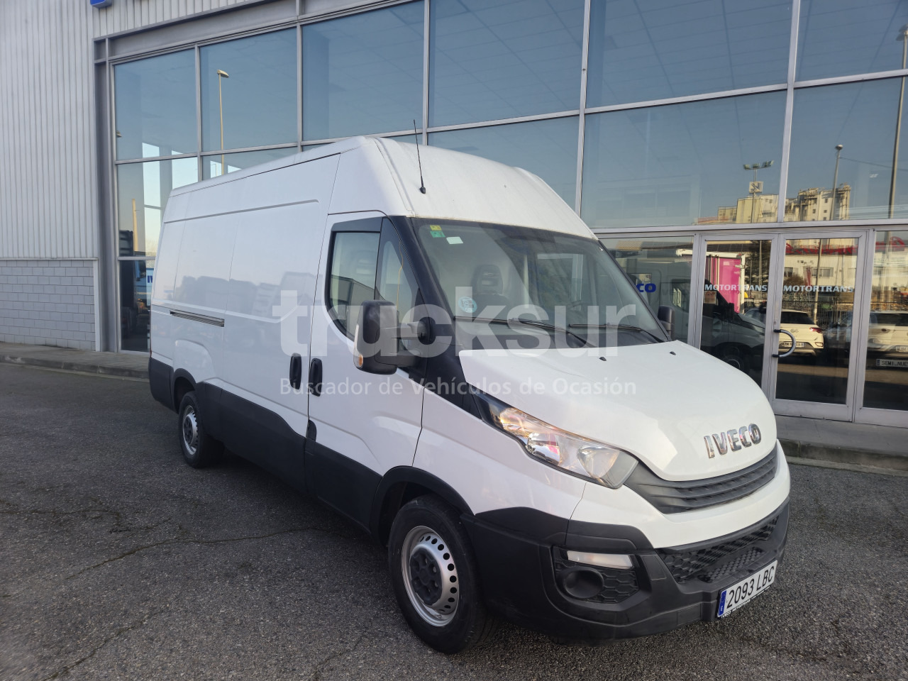 IVECO DAILY 35S16V 12M3 - Малотоннажный фургон: фото 3 IVECO DAILY 35S16V 12M3 - Малотоннажный фургон: фото 3