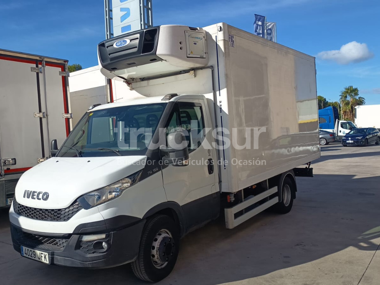 IVECO DAILY 70C15 - Грузовик с закрытым кузовом: фото 2 IVECO DAILY 70C15 - Грузовик с закрытым кузовом: фото 2