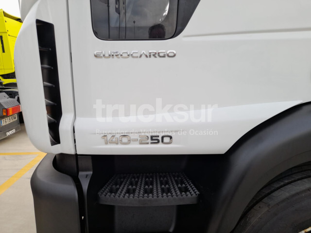 IVECO EUROCARGO 140E 250 - Тентованный грузовик: фото 5 IVECO EUROCARGO 140E 250 - Тентованный грузовик: фото 5