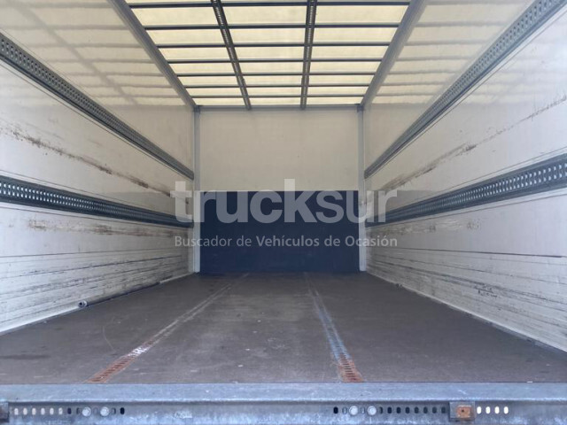 IVECO EUROCARGO 140E25 - Грузовик с закрытым кузовом: фото 5 IVECO EUROCARGO 140E25 - Грузовик с закрытым кузовом: фото 5