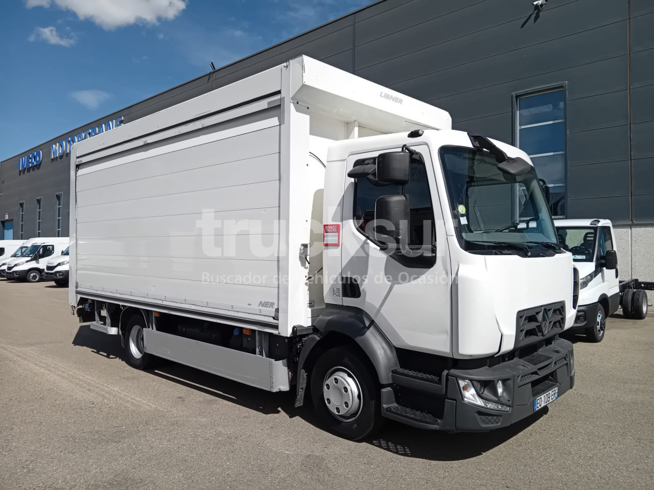 RENAULT D12.210 - Грузовик с закрытым кузовом: фото 1 RENAULT D12.210 - Грузовик с закрытым кузовом: фото 1