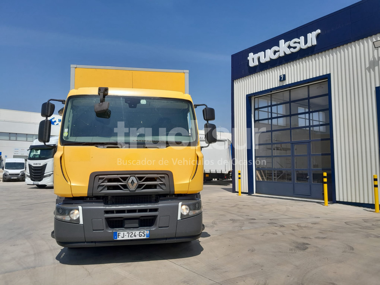 RENAULT D280.18 21P - Грузовик с закрытым кузовом: фото 5 RENAULT D280.18 21P - Грузовик с закрытым кузовом: фото 5