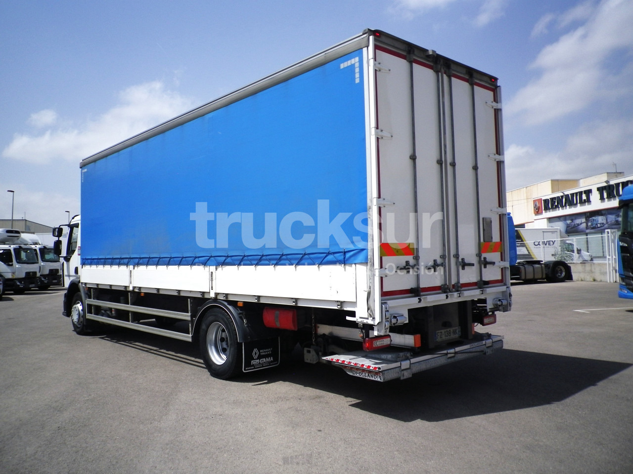 RENAULT D320.18 - Тентованный грузовик: фото 5 RENAULT D320.18 - Тентованный грузовик: фото 5