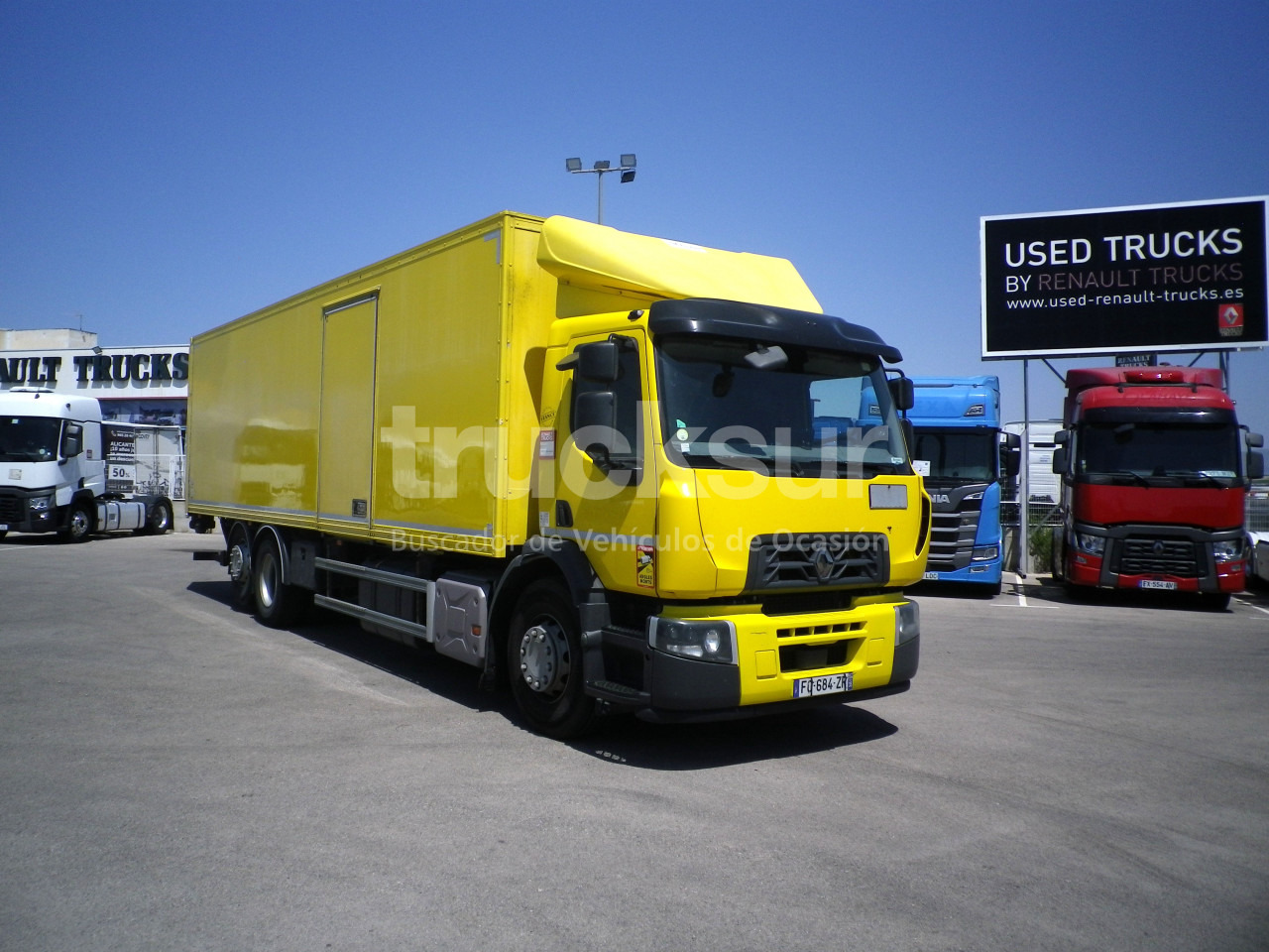 RENAULT D380.26 6X2*4 ejes 6x2*4 - Грузовик с закрытым кузовом: фото 2 RENAULT D380.26 6X2*4 ejes 6x2*4 - Грузовик с закрытым кузовом: фото 2