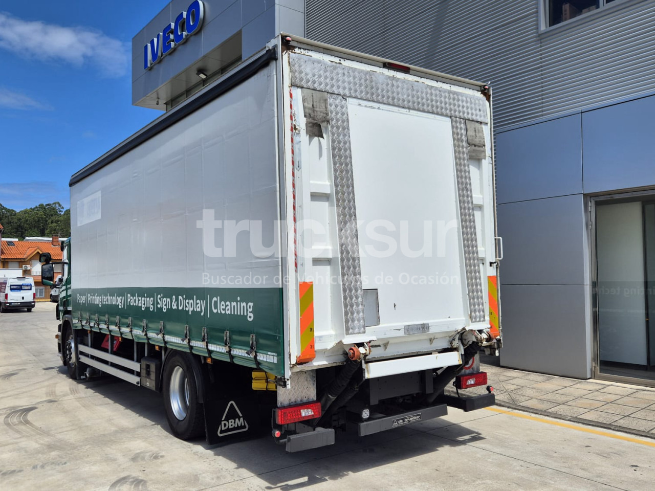SCANIA P320 - Тентованный грузовик: фото 3 SCANIA P320 - Тентованный грузовик: фото 3