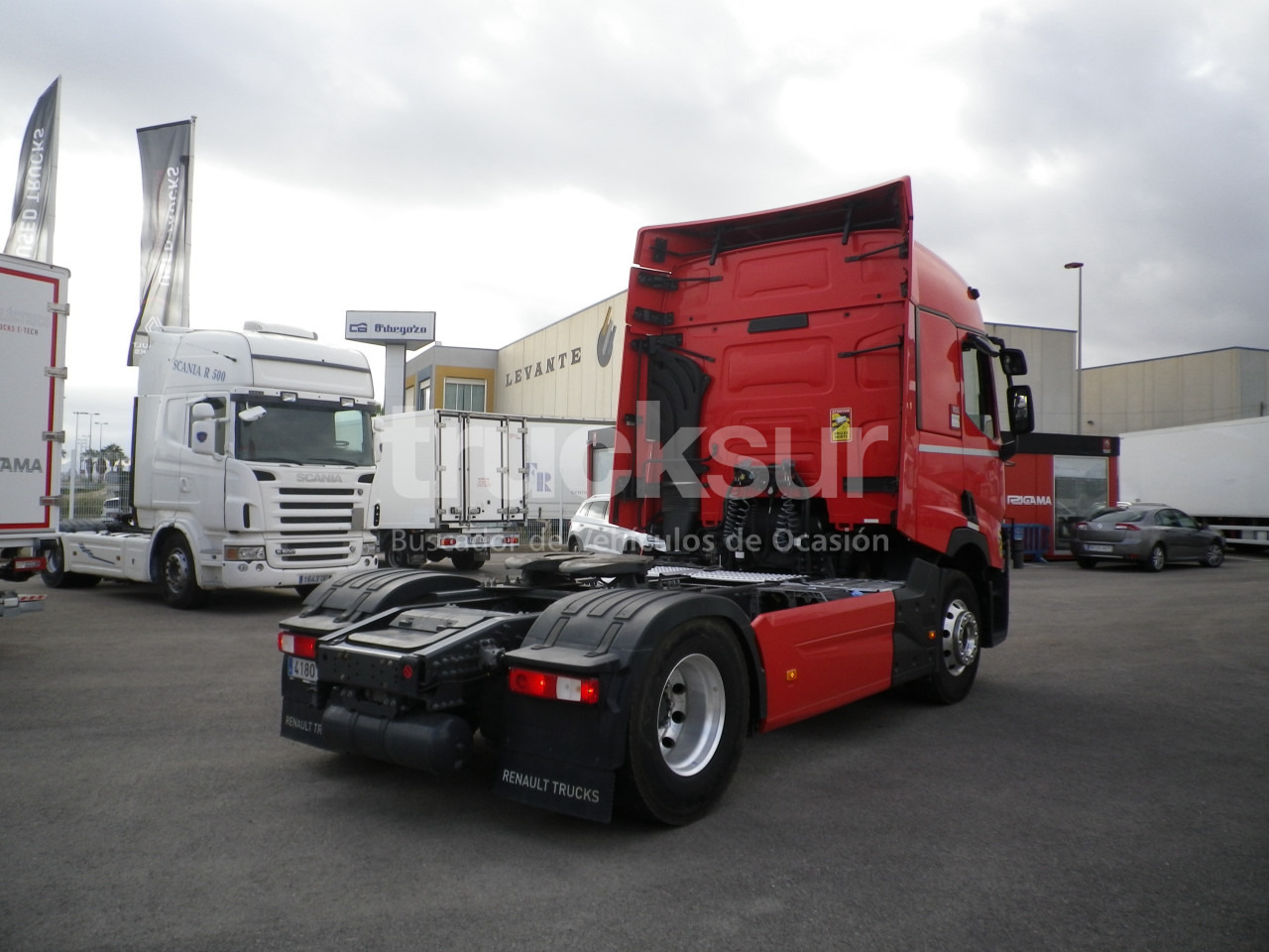 RENAULT T520 SLEEPER CAB - Тягач: фото 5 RENAULT T520 SLEEPER CAB - Тягач: фото 5