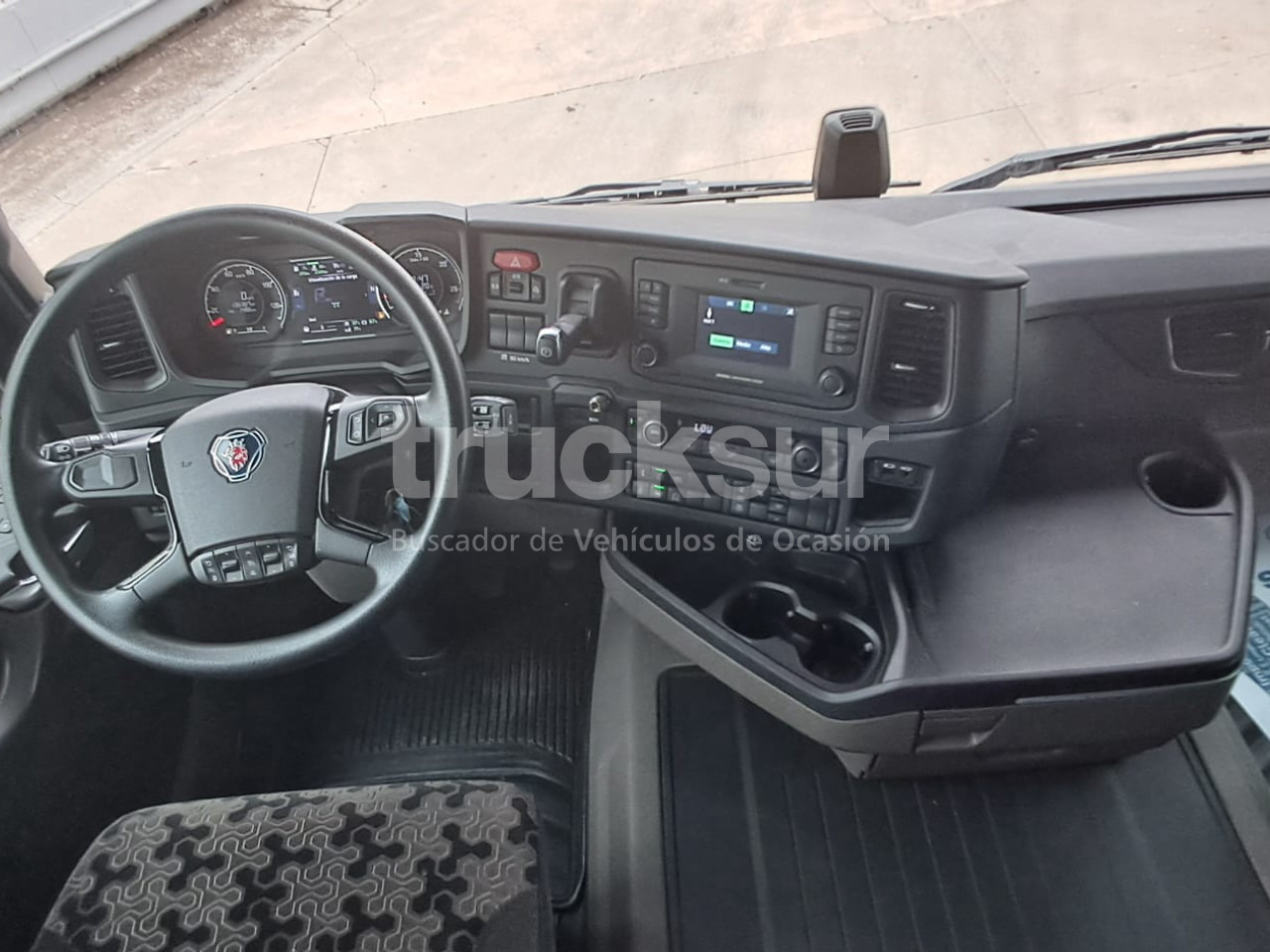 SCANIA R460 SUPER - Тягач: фото 5 SCANIA R460 SUPER - Тягач: фото 5