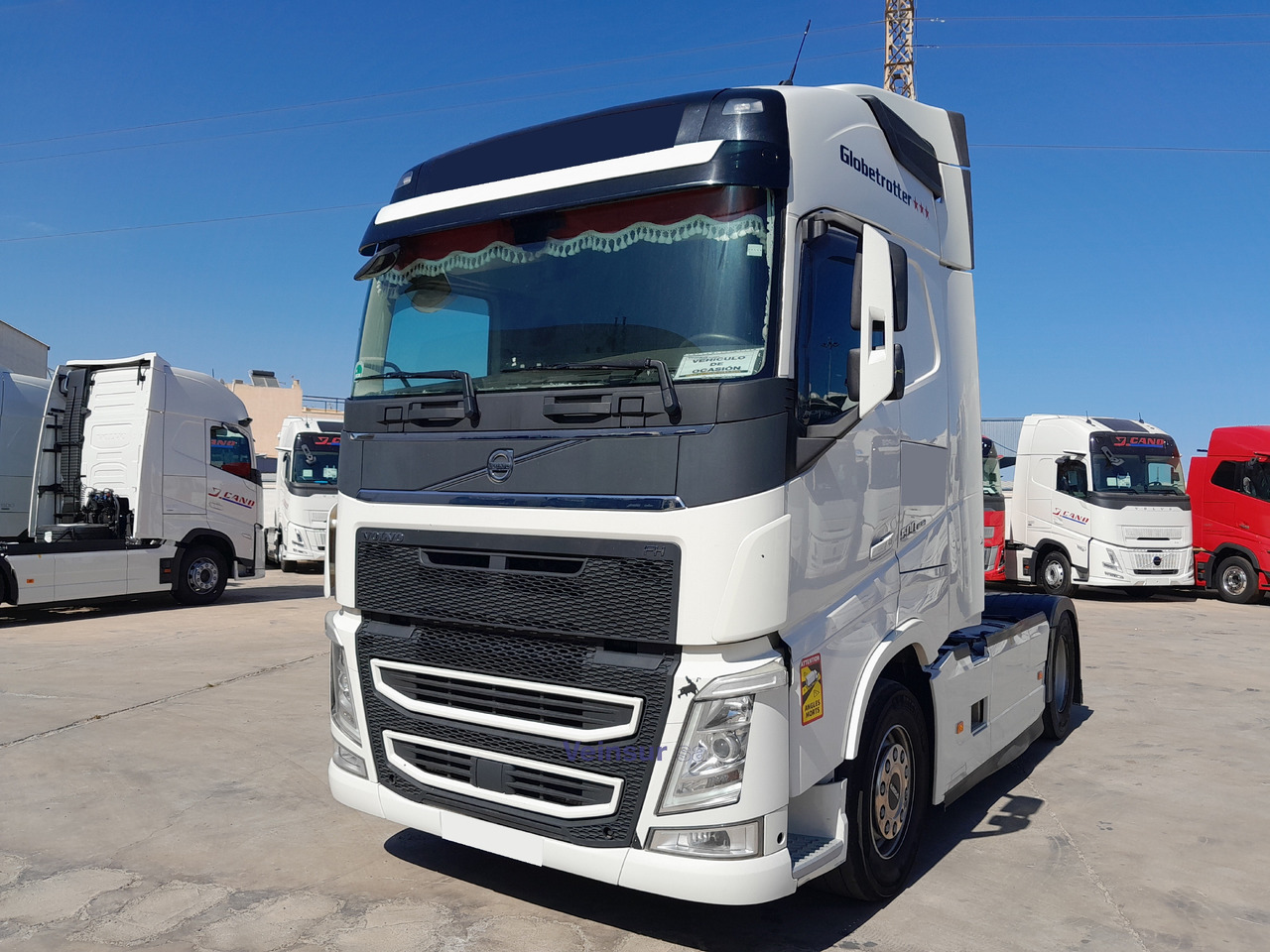 VOLVO FH4 - Тягач: фото 1 VOLVO FH4 - Тягач: фото 1