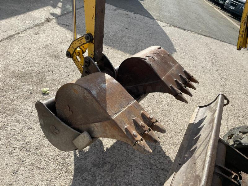 Komatsu PC20R-8 - Мини-экскаватор: фото 3 Komatsu PC20R-8 - Мини-экскаватор: фото 3