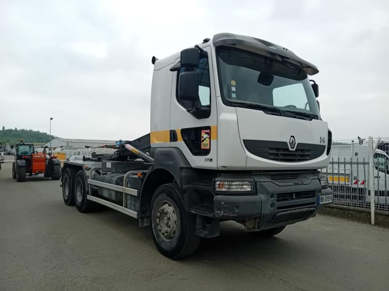 Renault Kerax 370 DXI - Крюковой мультилифт: фото 1 Renault Kerax 370 DXI - Крюковой мультилифт: фото 1